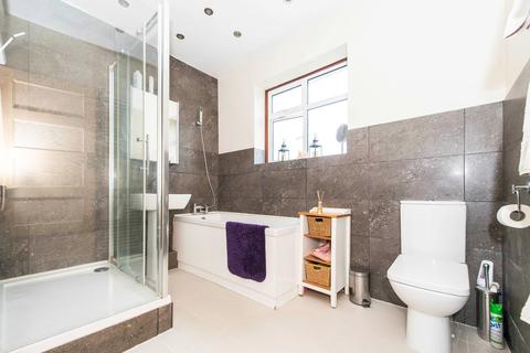 73 Derwent Drive, Purley, CR8 1ES