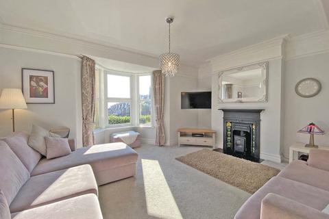 22 Castle Road, Penzance, TR18 2AX