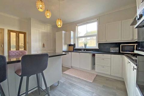 22 Castle Road, Penzance, TR18 2AX