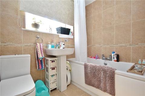 24 Hamilton Close, Feltham, TW13 4PS