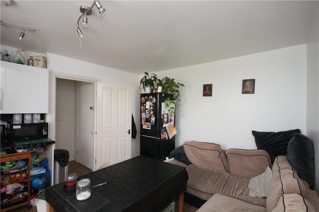 Living Room/Kitchen
