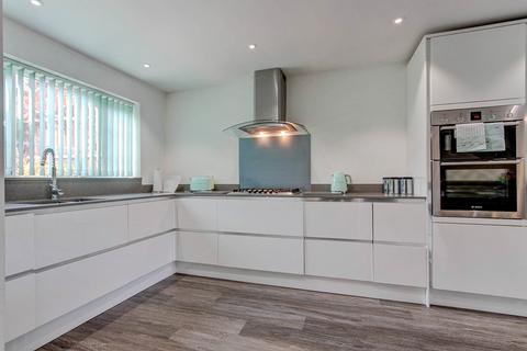 39 Bilbury Close, Redditch, B97 5XN