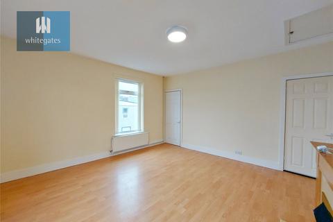 1 bedroom property to rent, George Street, Featherstone, Pontefract, West Yorkshire, WF7