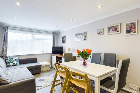 10 Upper Close, Sturton By Stow, Lincoln, LN1 2DZ