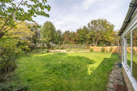 31 Lillian Avenue, London, W3 9AN