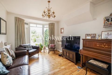 3 bedroom semi-detached house for sale, Westminster Drive, London, N13