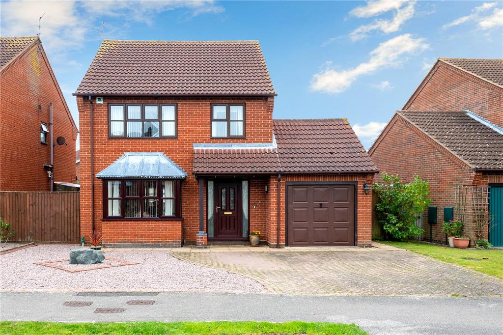 Claudette Avenue, Spalding, PE11 3 bed detached house £239,950