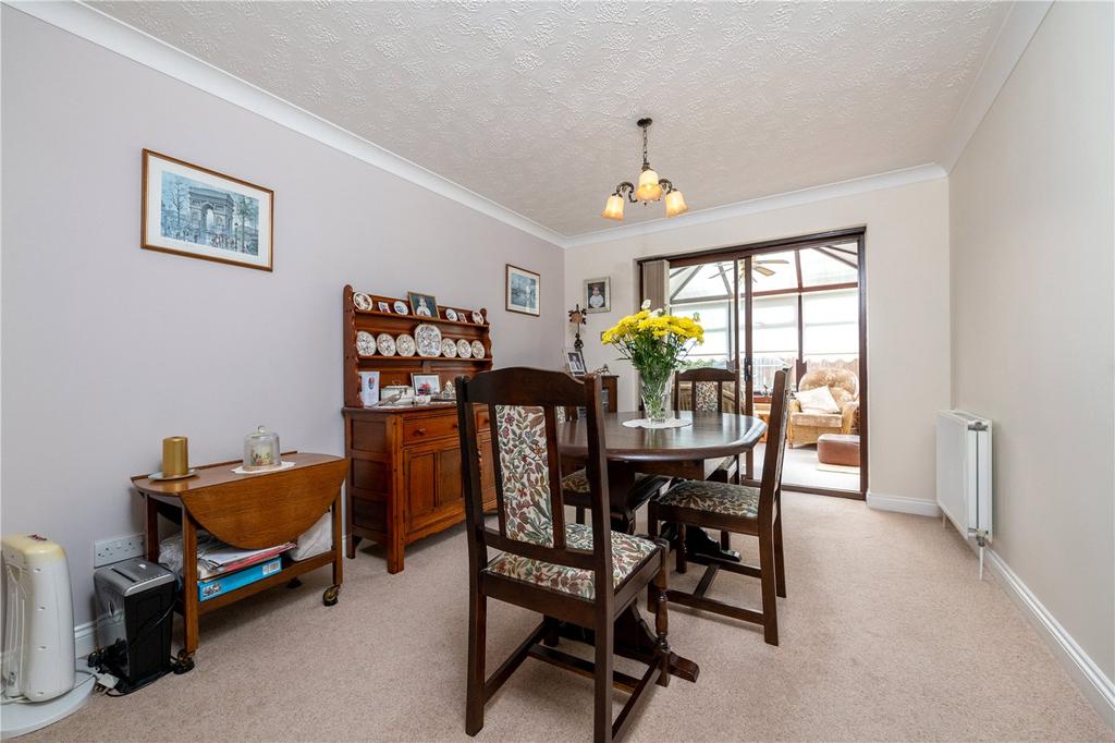 Claudette Avenue, Spalding, PE11 3 bed detached house £239,950