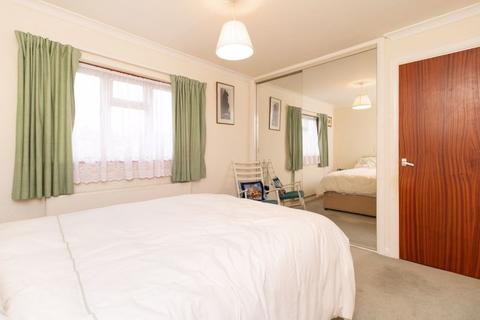 133 Ockleys Mead, Godstone, RH9 8AZ