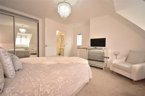 2 Beecher Drive, Wakefield, WF1 4FN