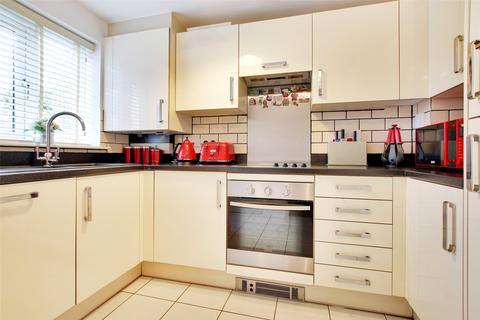 28 Darwin Avenue, Dartford, DA1 5RR