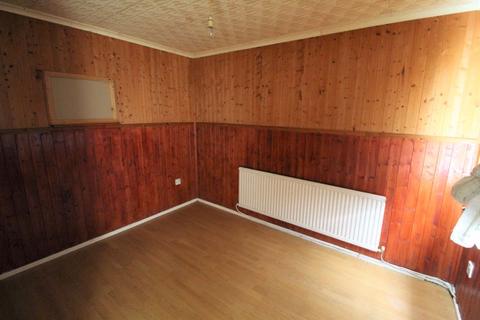 123 Bromley Drive, Cardiff, CF5 5HB