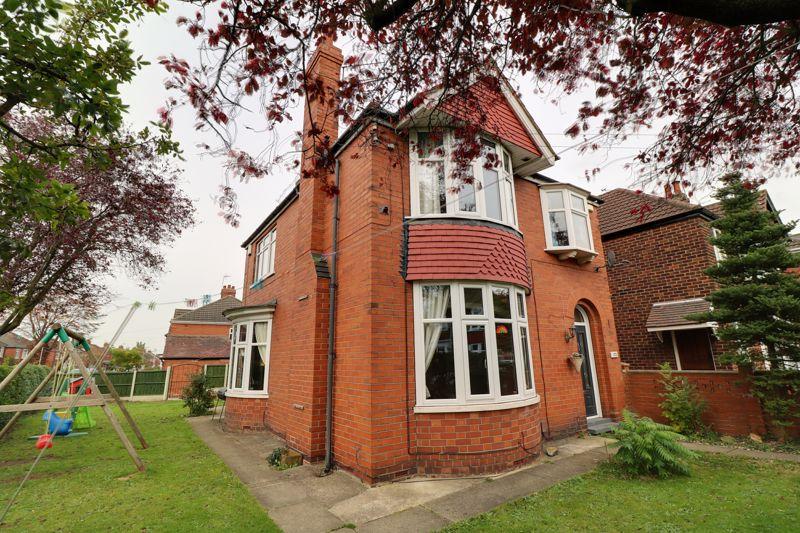 Bushfield Road, Scunthorpe 4 bed detached house £240,000