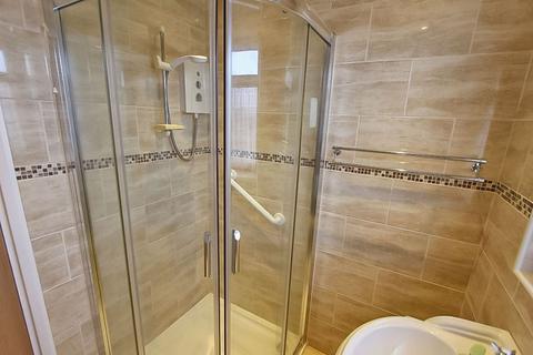 14 Wyvern Close, Willenhall, WV12 5UF
