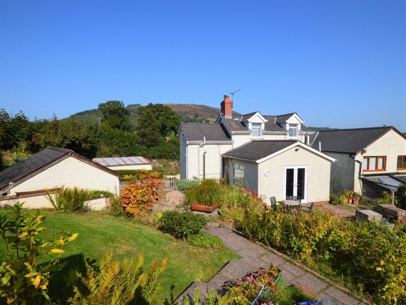 BrynYGwenin, Abergavenny 3 bed semidetached house for sale £425,000