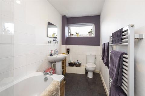 13 Grenville Way, Thame, OX9 3YW