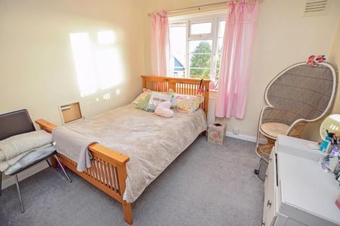 30 East Avenue, Exeter, EX1 2DX