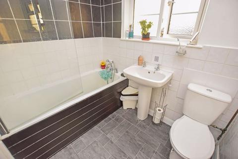 30 East Avenue, Exeter, EX1 2DX