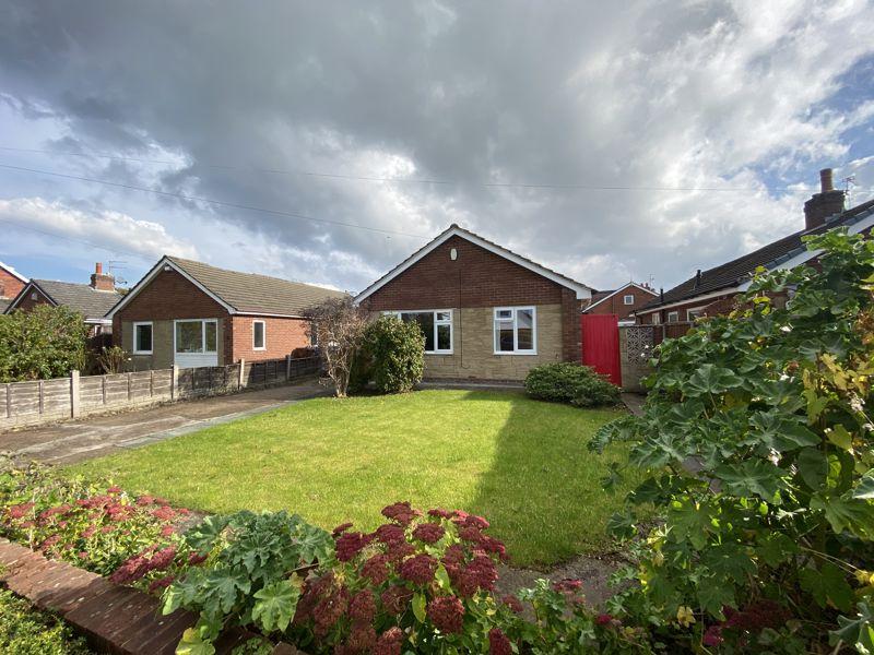 Sheep Hill Lane, New Longton 2 bed detached bungalow £279,950