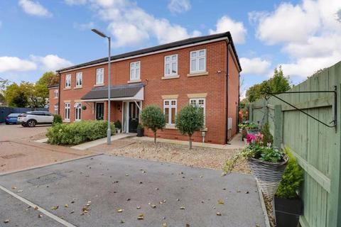 3 Aspen Close, Willerby, Hull, HU10 6FR