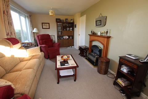 13 New Crescent, Cherry Willingham, Lincoln, LN3 4AJ