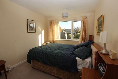 13 New Crescent, Cherry Willingham, Lincoln, LN3 4AJ