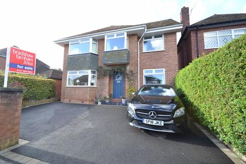 138 Ennisdale Drive, Wirral, CH48 9UB