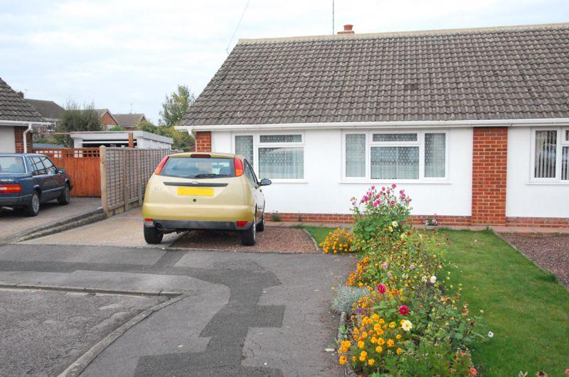 Manor Park, Longlevens, Gloucester 2 bed semidetached bungalow £225,000