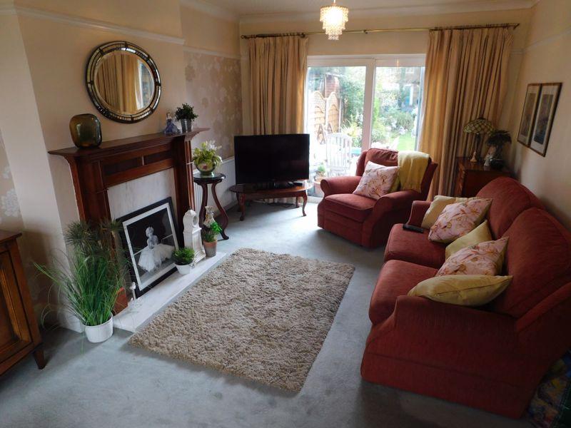 Buckminster Road, Leicester 3 bed semidetached house £210,000