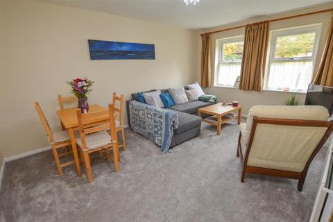 13 Lime Tree Place, St Albans, AL1 3BD