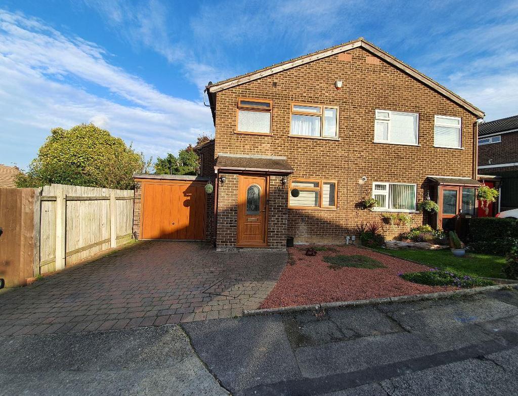 Silverdale Close, Ipswich 3 bed semidetached house £225,000