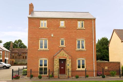 95 Glendale, Lawley Village, Telford, TF4 2BF