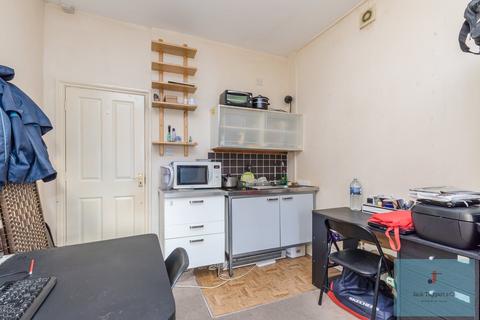 Studio for sale, Brunswick Place, Hove, BN3