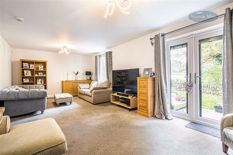 3 Ecklands Croft, Millhouse Green, Sheffield, S36 9AJ