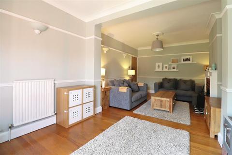 29 Alers Road, Bexleyheath, DA6 8HR