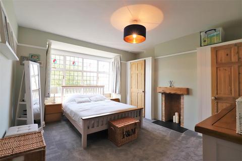 29 Alers Road, Bexleyheath, DA6 8HR