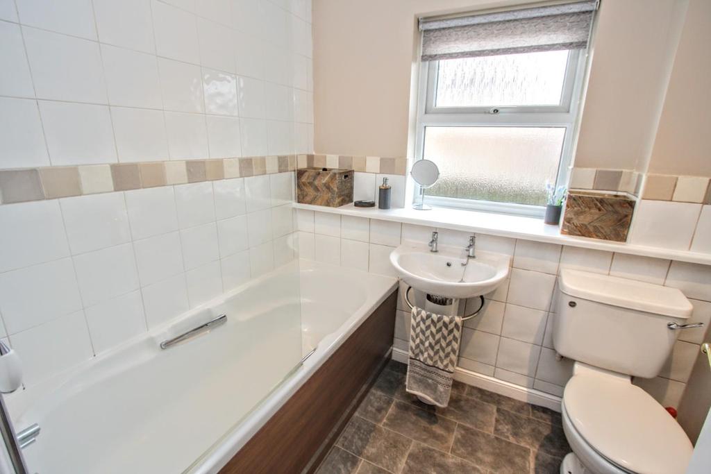Bathroom/w.c.