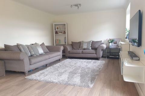 26 Berrydale, Northampton, NN3 5EQ