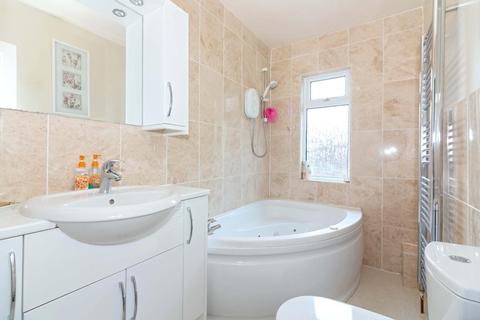 47 Berriedale Drive, Sompting, Lancing, BN15 0LE