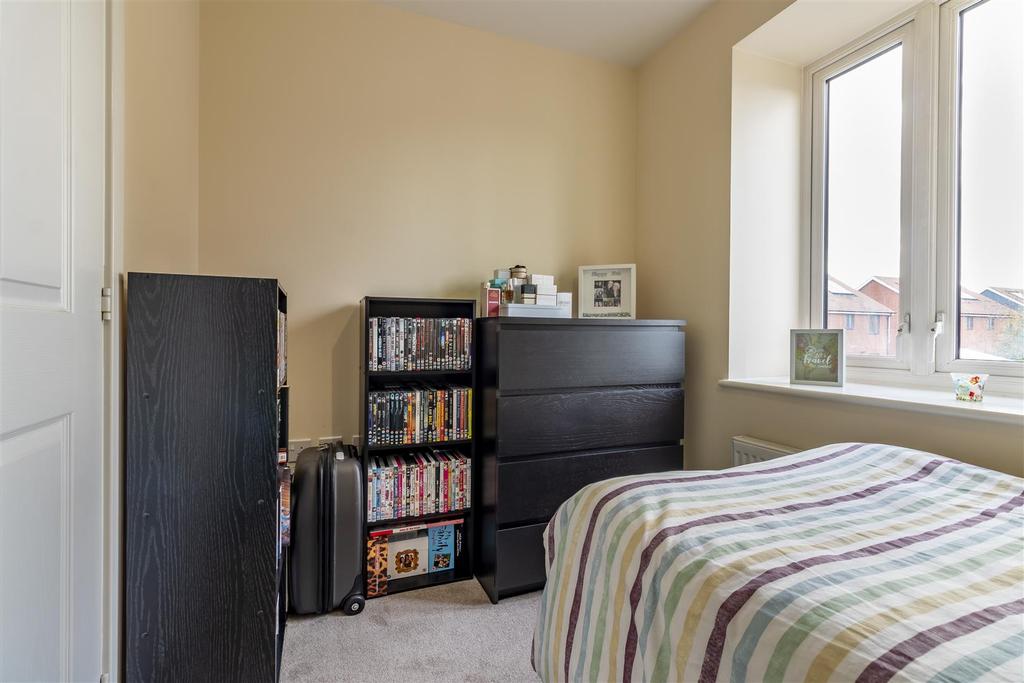 Bedroom 2 2nd.jpg