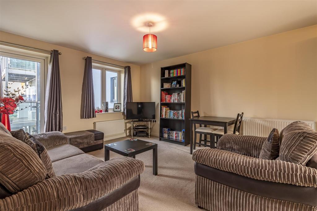 Lounge 2.jpg