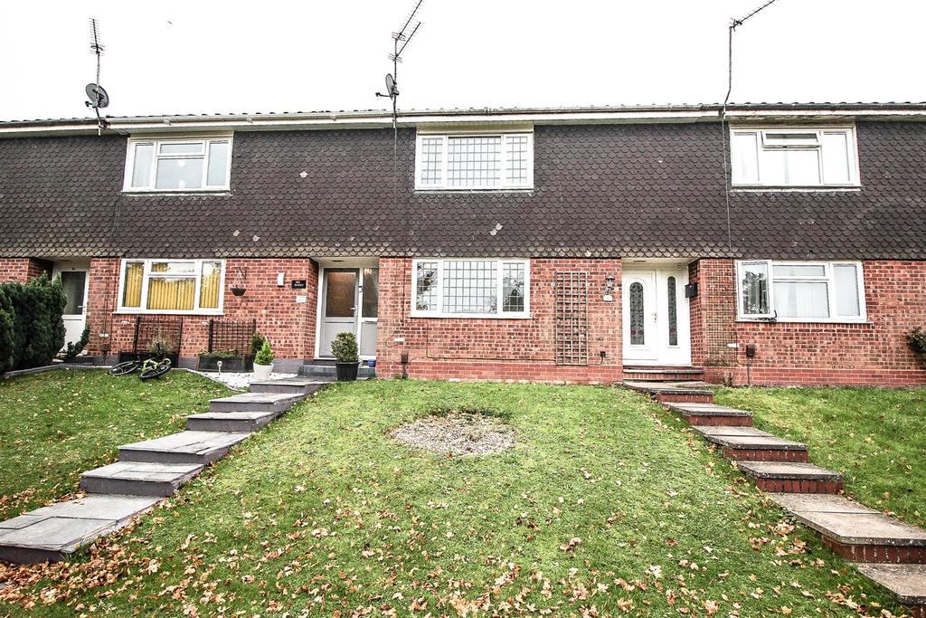 Lea Croft Road, Crabbs Cross Redditch 2 bed terraced house £170,000