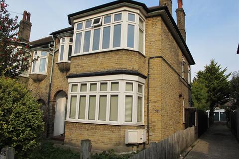 25 Upper Walthamstow Road, London, E17 3QG