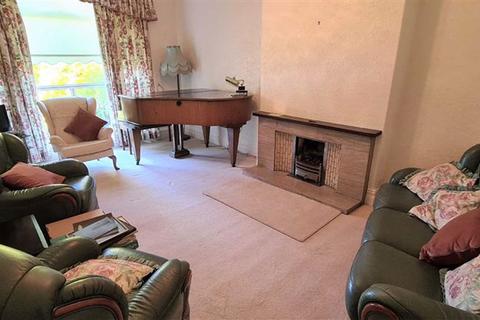 35 Colcot Road, Barry, CF62 8HJ
