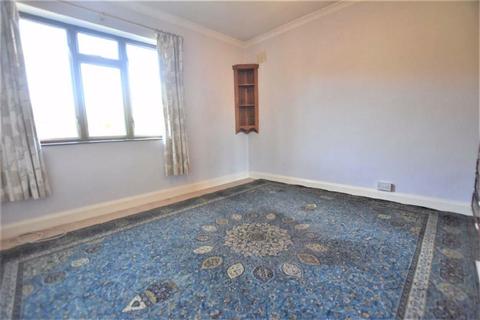 15 Bevere Drive, Worcester, WR3 7QE