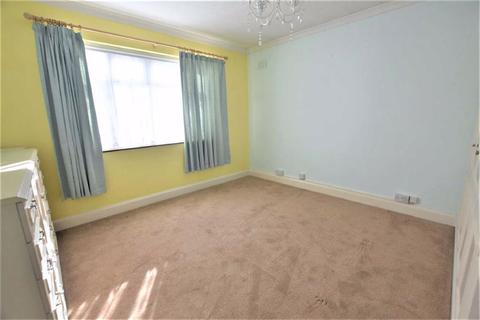 15 Bevere Drive, Worcester, WR3 7QE