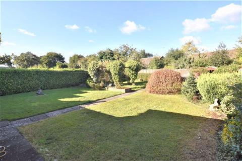 15 Bevere Drive, Worcester, WR3 7QE