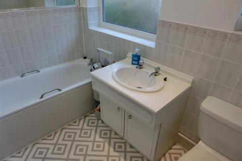 15 Chantry Close, Hollywood, Birmingham, B47 5LU