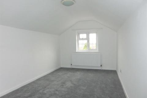 15 Chantry Close, Hollywood, Birmingham, B47 5LU