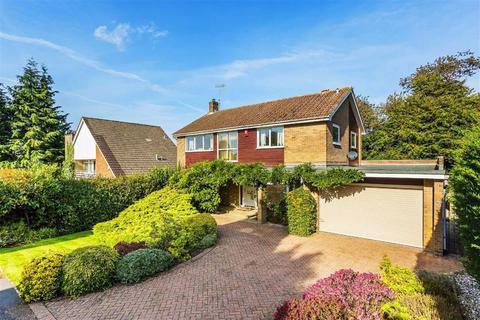 Moonrakers Quarry Close, Oxted, RH8 9HG